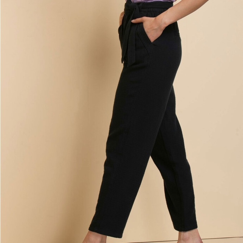 NWT Ricki’s Ankle Pants With Tie Belt
